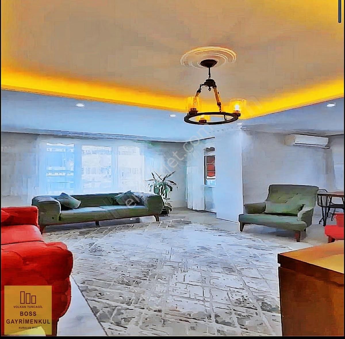 Beylikdüzü Merkezi Konumda Metrobuse 10 Dk 3+1 Arakat Daire !!!