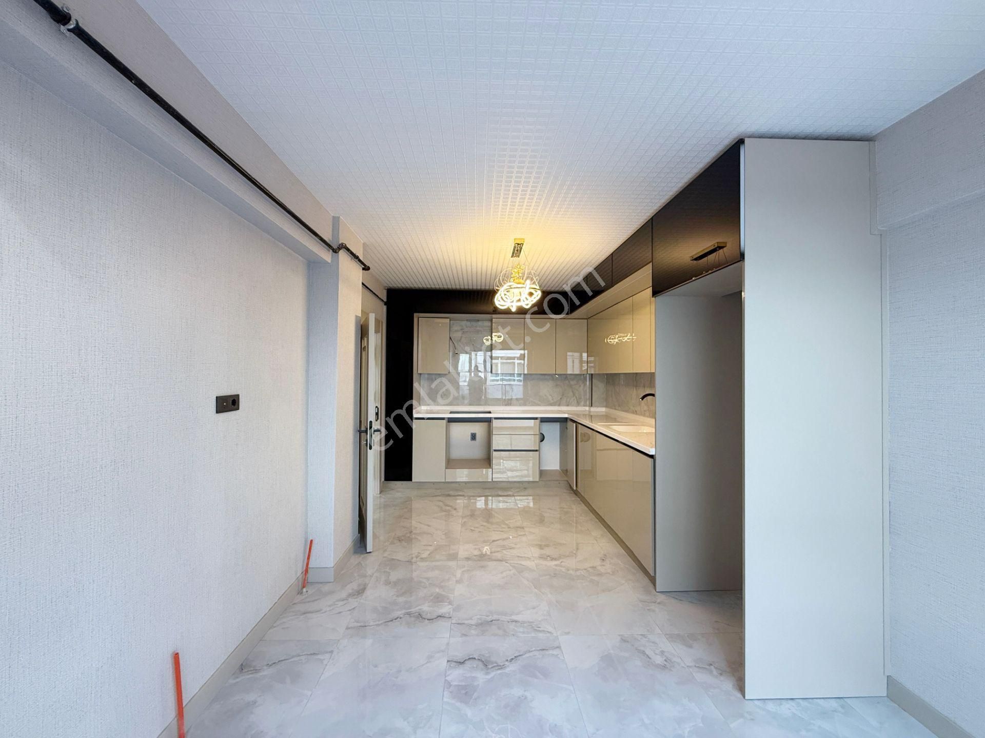 Öz'maşallah.dan Cadde Yakın Ultra Luks Yapılı Emsalsiz 3+1 - Görsel 24