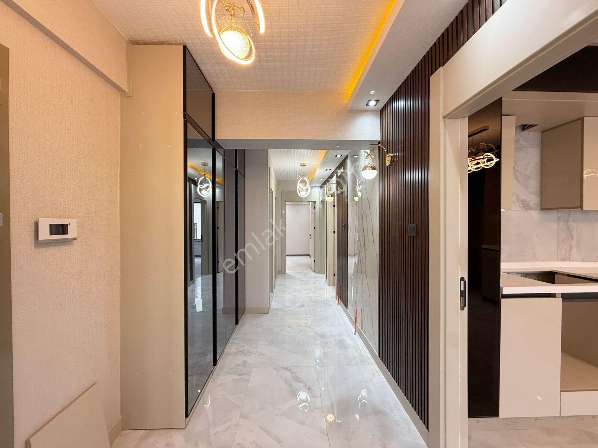 Öz'maşallah.dan Cadde Yakın Ultra Luks Yapılı Emsalsiz 3+1 - Görsel 25