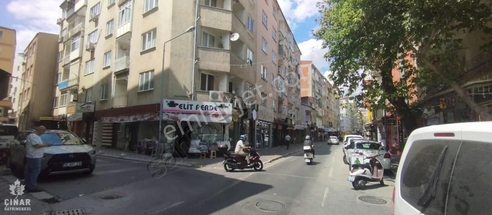 Altıeylül Mah. Atalar Cad.çarşı Merkez Eşyalı 3+1 Kiralık Daire - Görsel 6