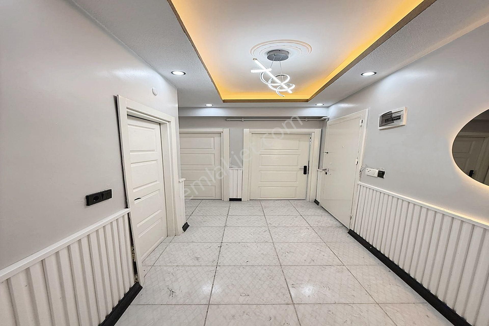 Bahçeşehir Lokasyonun'da Lüx Tasarımlı 2+1 Satılık Daire Fırsatı - Görsel 16