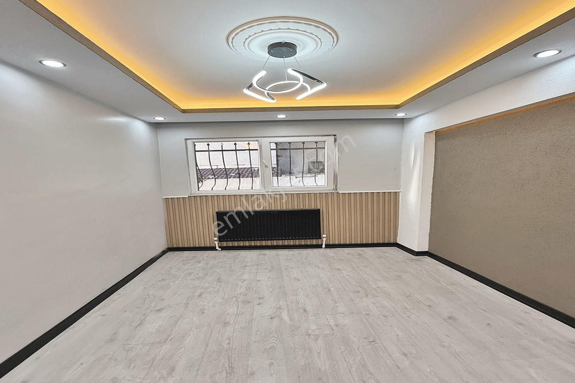 Bahçeşehir Lokasyonun'da Lüx Tasarımlı 2+1 Satılık Daire Fırsatı - Görsel 9