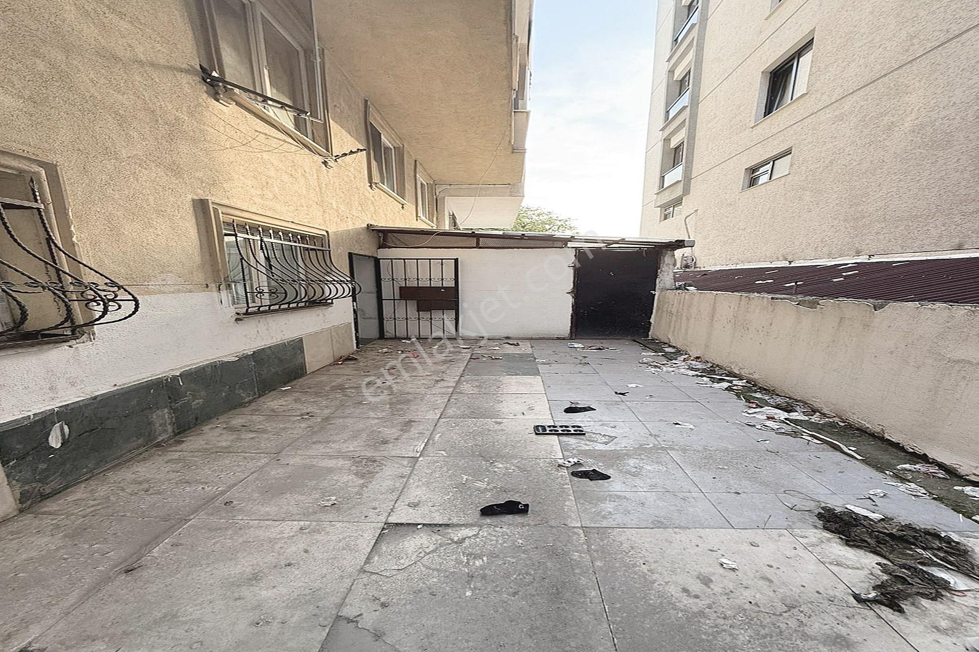 Bahçeşehir Lokasyonun'da Lüx Tasarımlı 2+1 Satılık Daire Fırsatı - Görsel 21