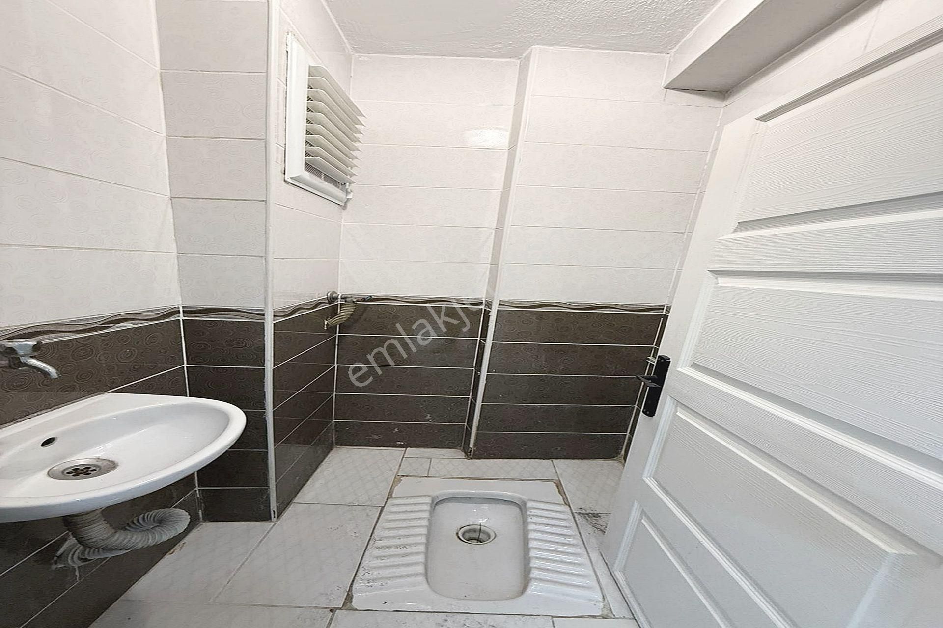 Bahçeşehir Lokasyonun'da Lüx Tasarımlı 2+1 Satılık Daire Fırsatı - Görsel 20