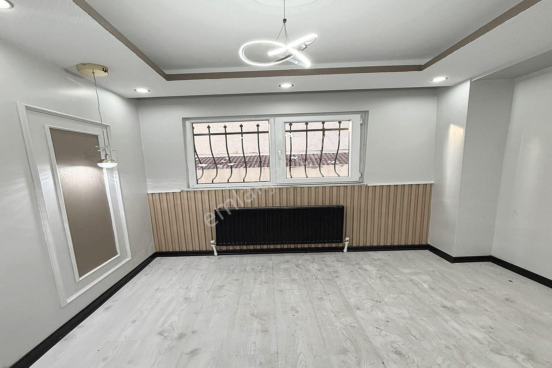 Bahçeşehir Lokasyonun'da Lüx Tasarımlı 2+1 Satılık Daire Fırsatı - Görsel 12