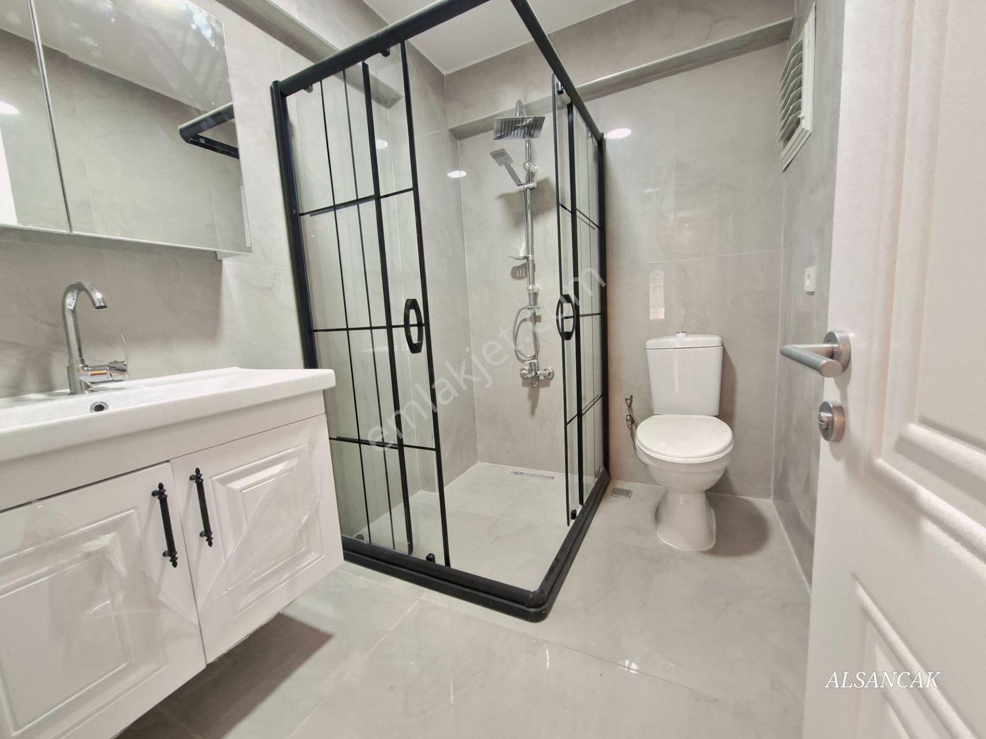 Piyade Emirlerde 3+1 Katta Ön Cephe Lüks Yapılı Satılık Daire - Görsel 16