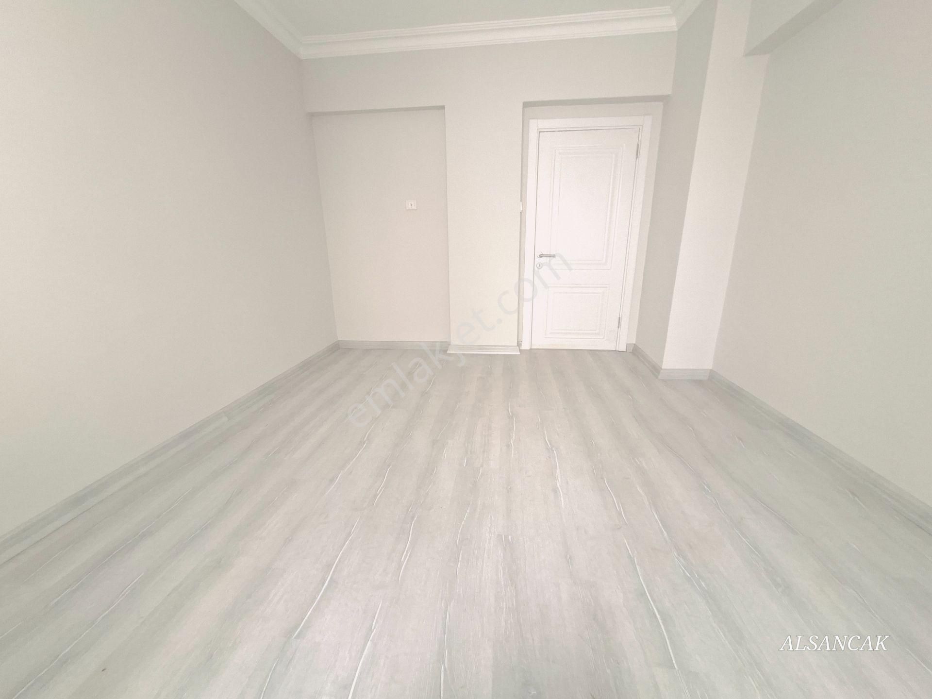 Piyade Emirlerde 3+1 Katta Ön Cephe Lüks Yapılı Satılık Daire - Görsel 19