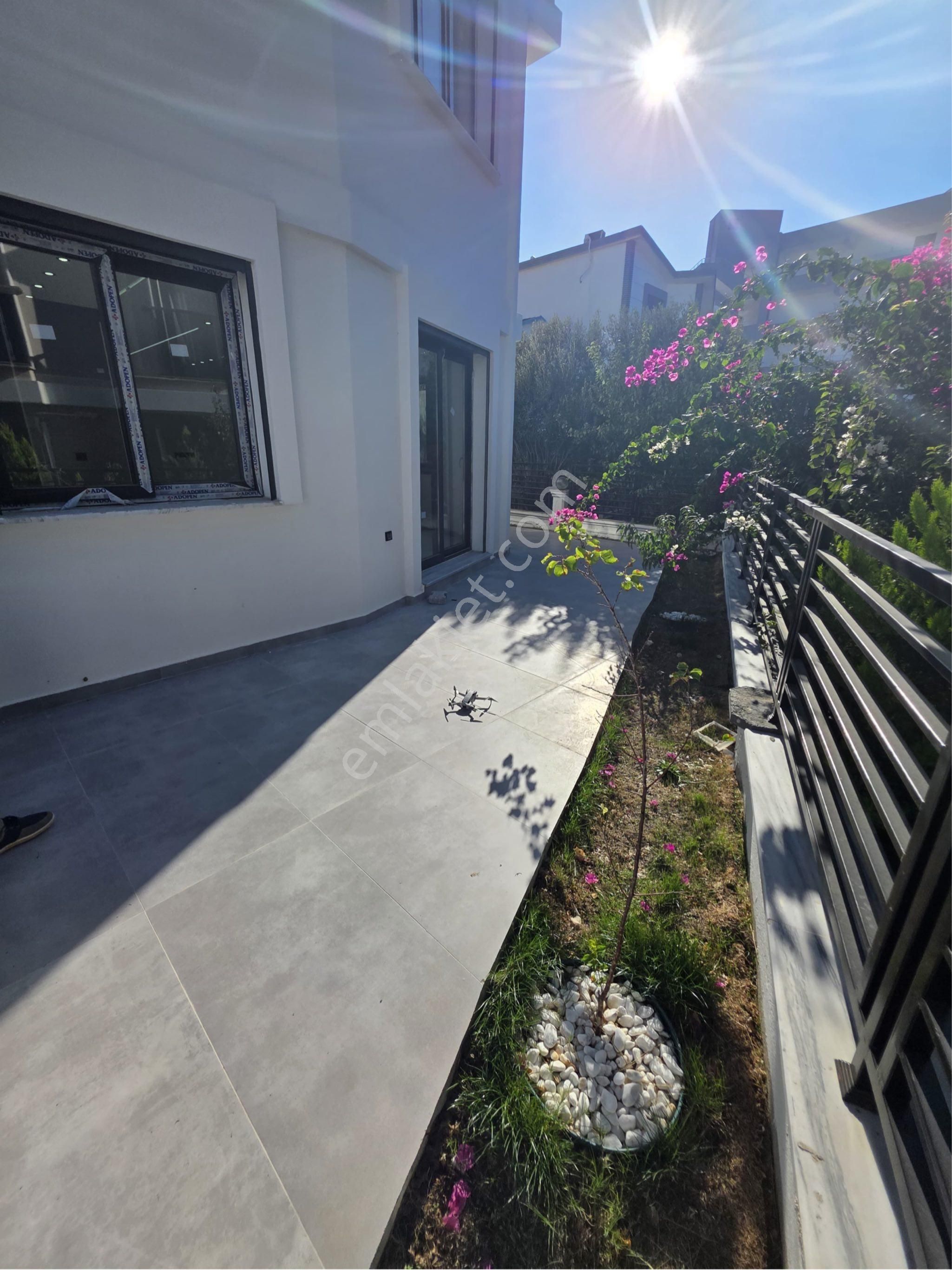 Didim Hisarda Satılık 3+1 Triplex Villa - Görsel 11