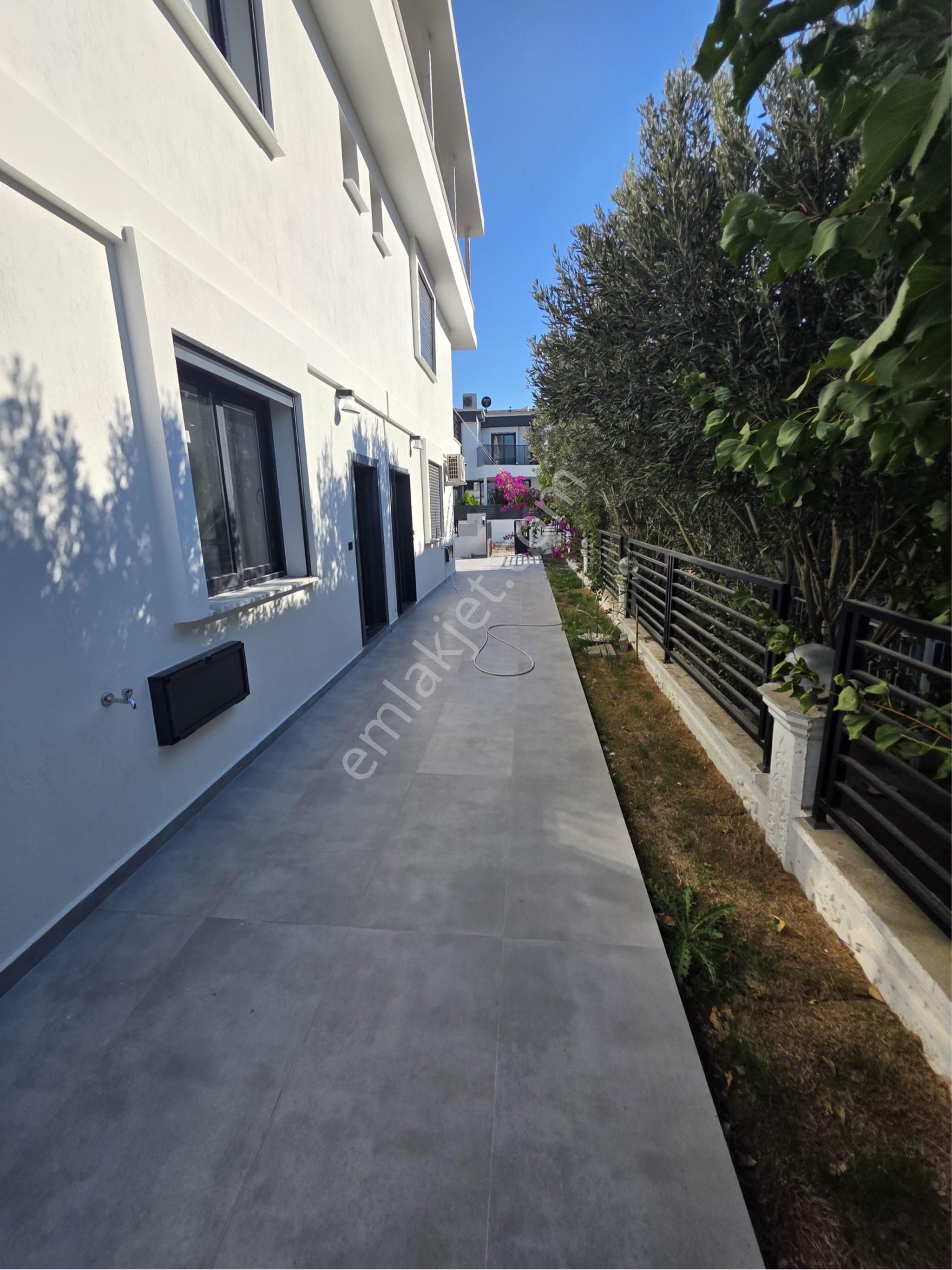 Didim Hisarda Satılık 3+1 Triplex Villa - Görsel 12