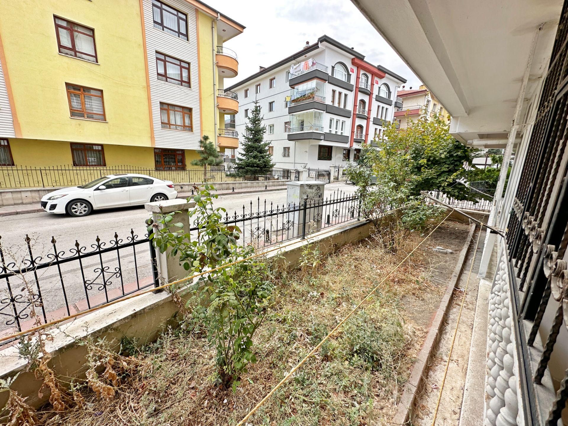 Çambaşı Cd. Yanı Ön Cephe E.banyolu 3.5+1 Kilerli Balkonlu 125m² - Görsel 13