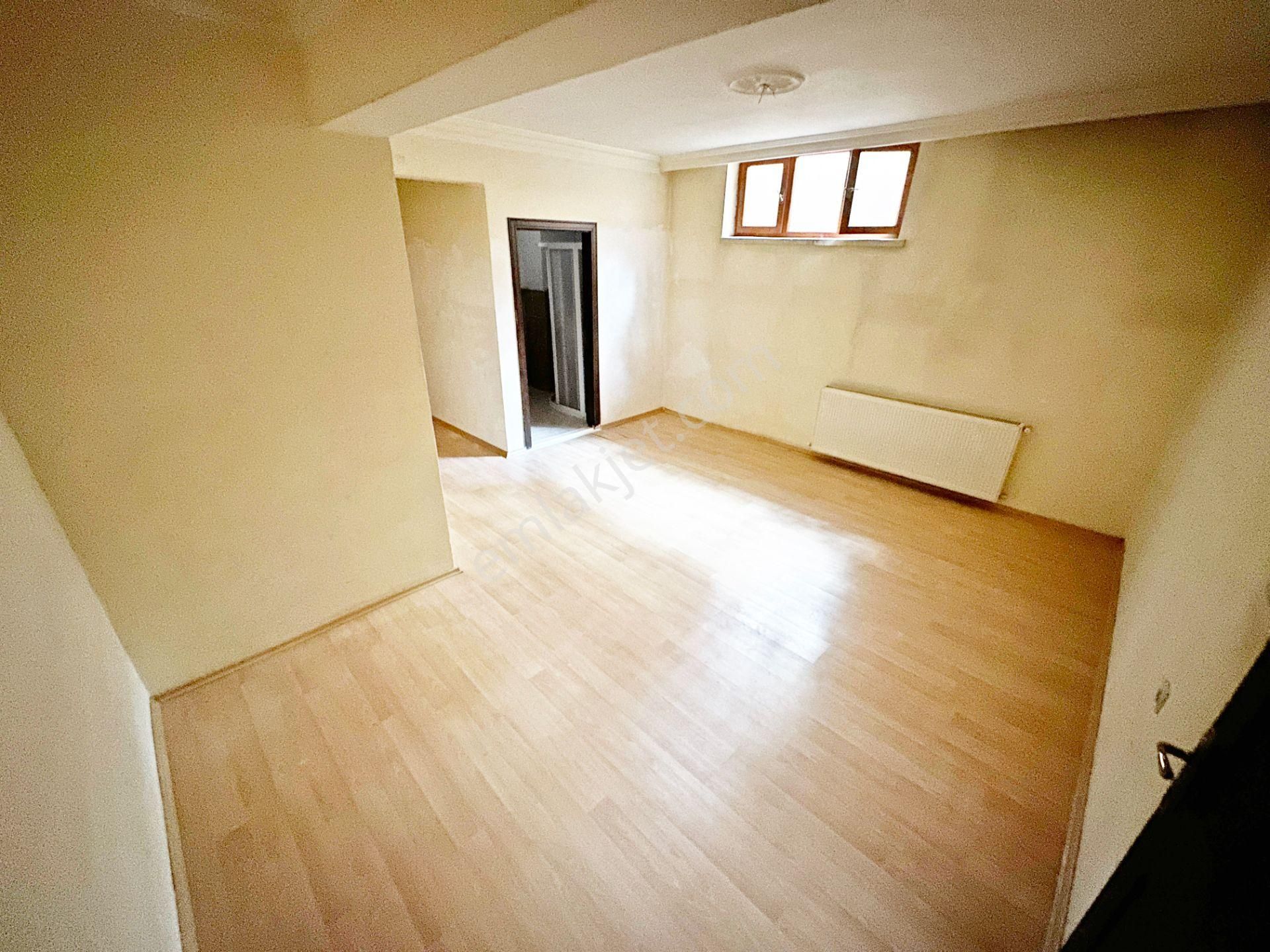 Çambaşı Cd. Yanı Ön Cephe E.banyolu 3.5+1 Kilerli Balkonlu 125m² - Görsel 31