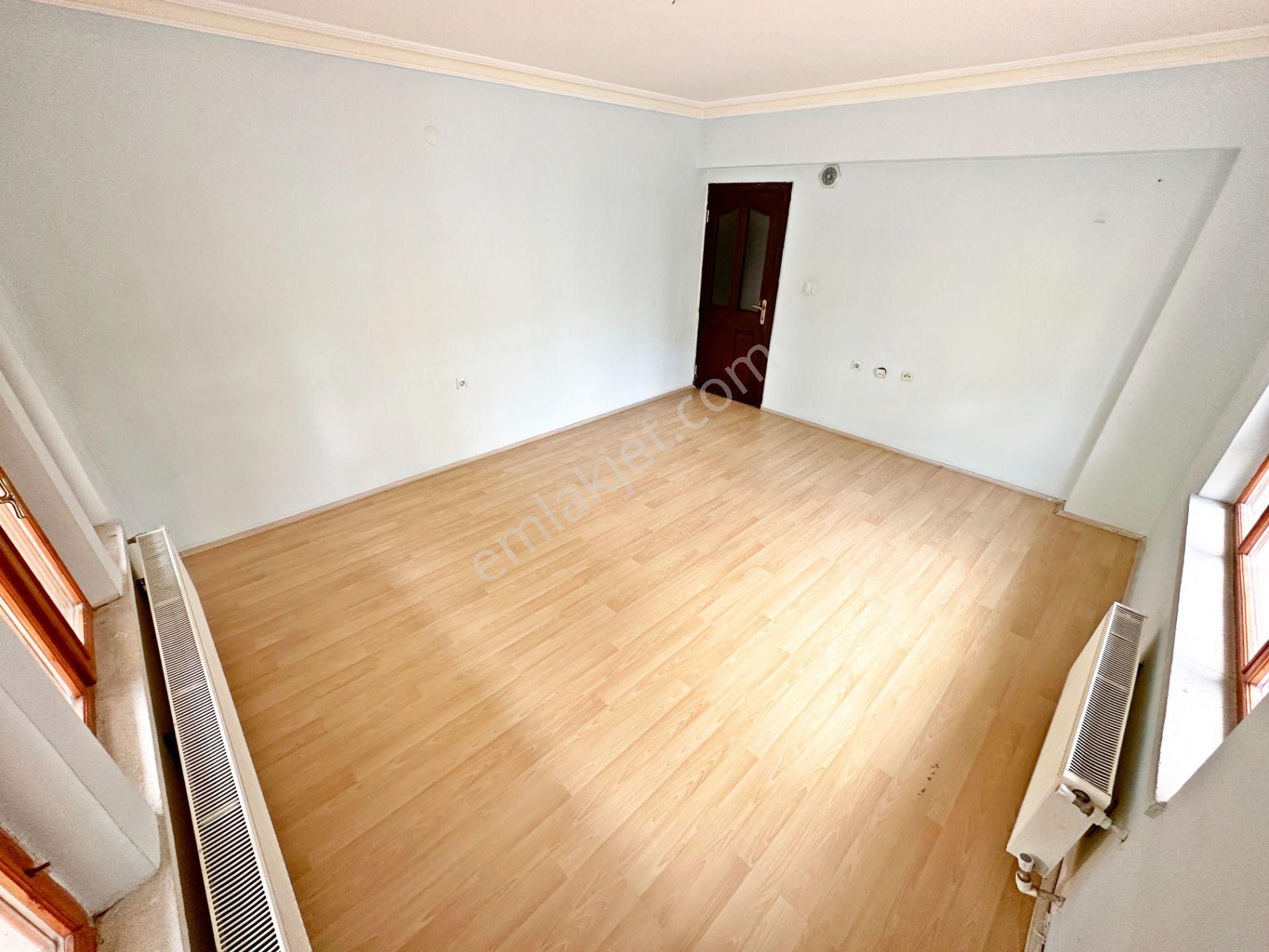 Çambaşı Cd. Yanı Ön Cephe E.banyolu 3.5+1 Kilerli Balkonlu 125m² - Görsel 4