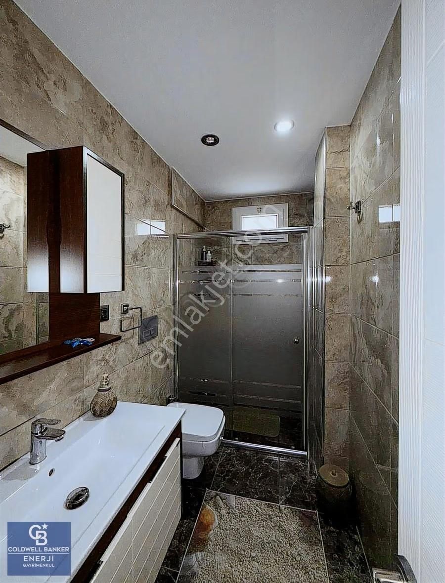 Bakırköy'de Yatırım Fırsatlı 2+1 Satılık Daire - Görsel 3