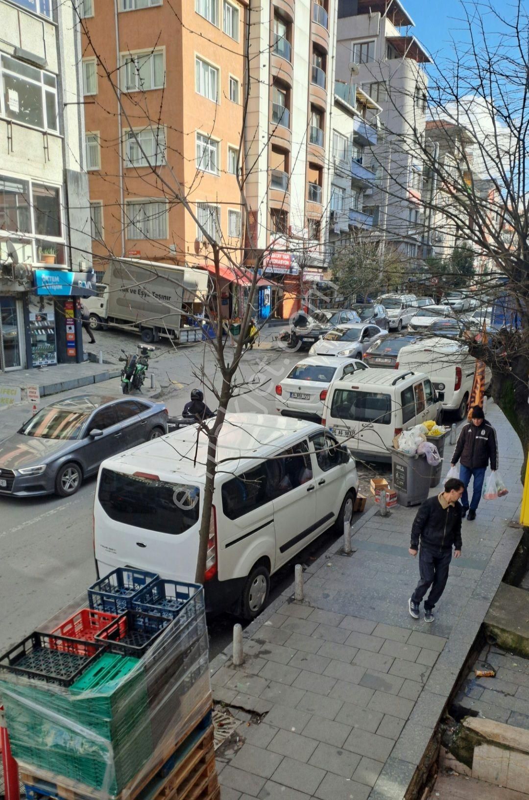 🔑kağıthane Harmantepe De Kiralık (1.5+1) İçerisi Yenilen Miş Daire