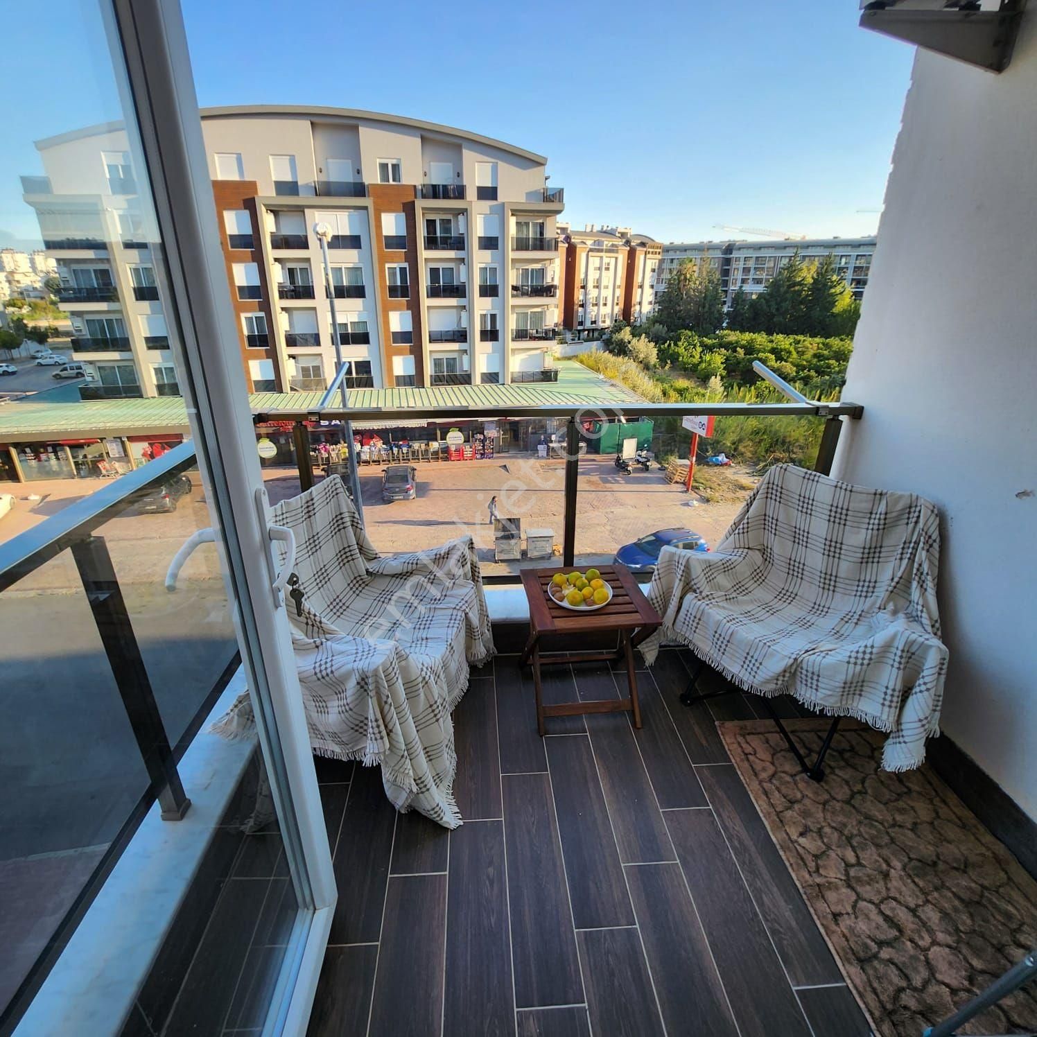 Hurma’da Limana Sınır Eşyalı 1+1 Daire – Denize Yürüme Mesafesinde Yaşam Konforu! - Görsel 20