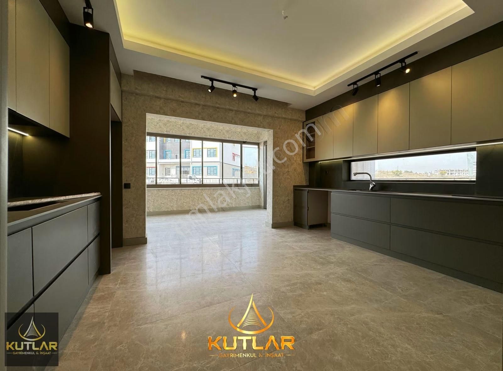 Kutlar'dan 15 Temmuz Mah Prime Mall Arkası Farklı Tasarım Aa Plu - Görsel 6