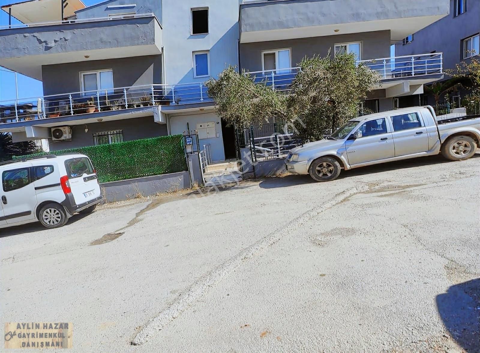 Urla'da Satılık Kupon Dükkan - Görsel 3