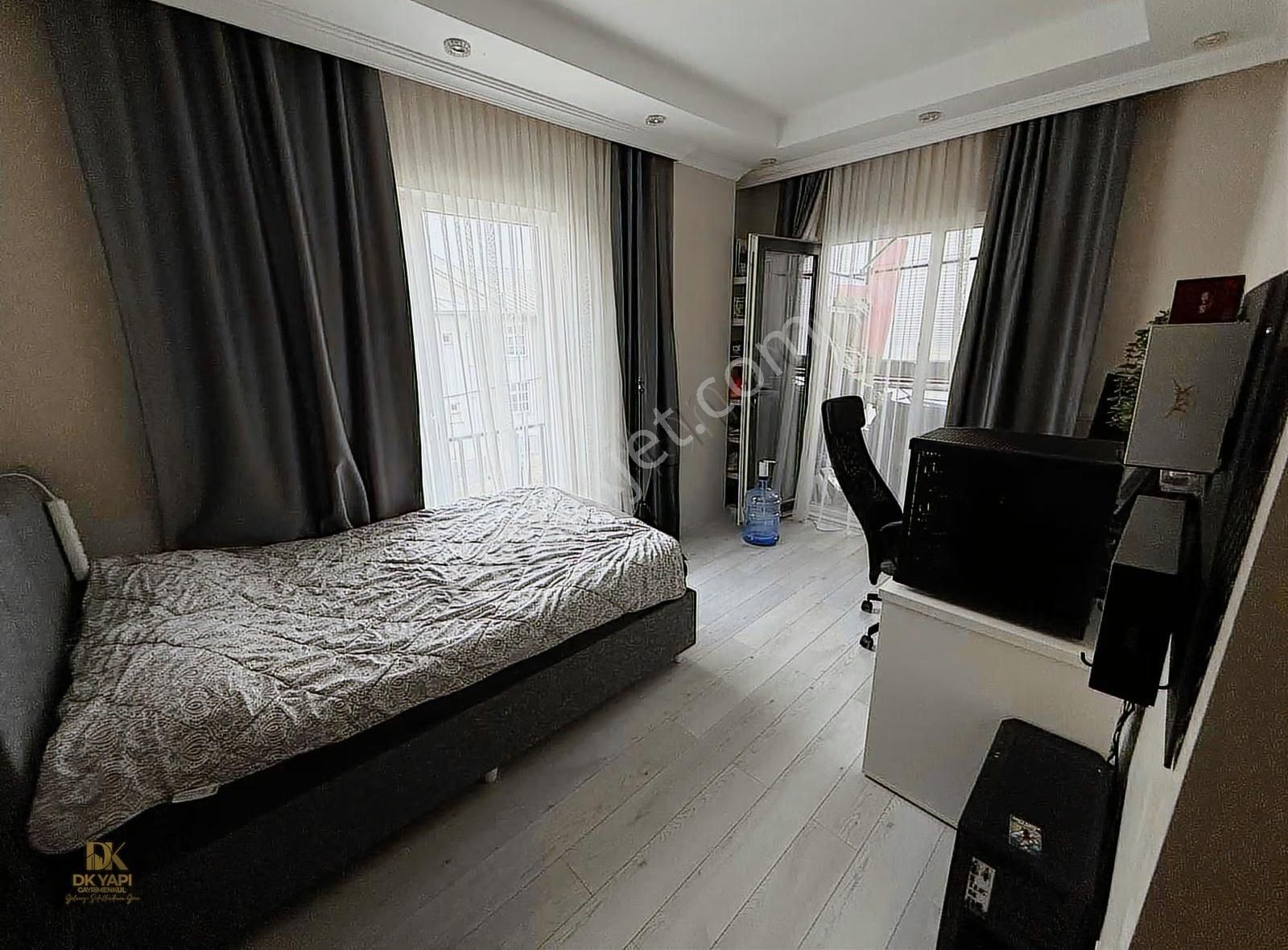 Serdivanın Kalbinde Avm Ve Adatıp Yakını Satılık Lüks 4+1 Daire - Görsel 2