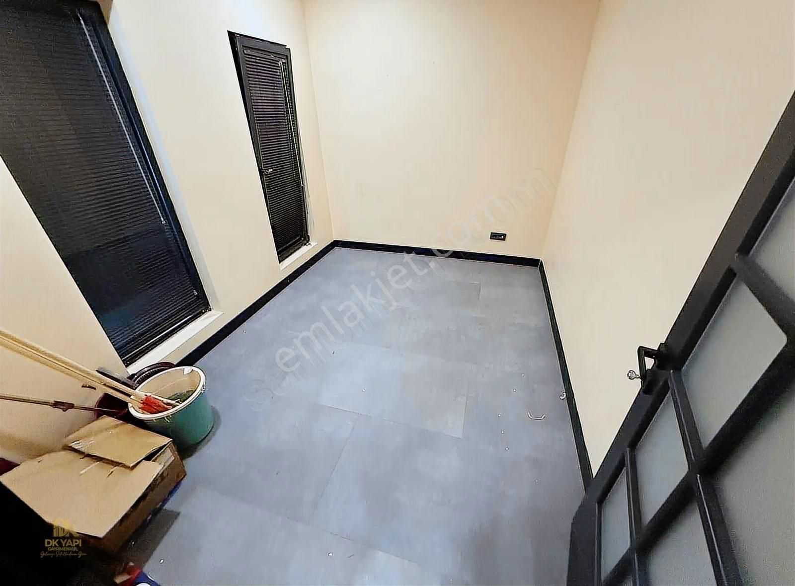 Serdivanın En Prestijli Bölgesinde 2+1 Satılık Lüks Ofis - Görsel 9