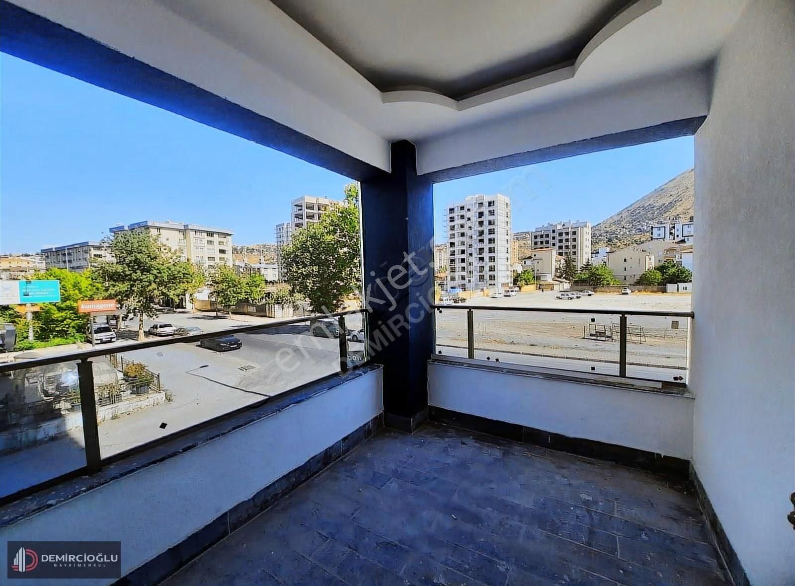 Talas Bahçelievler Gülsan Perla Projesinde Köşe Daire - Görsel 11