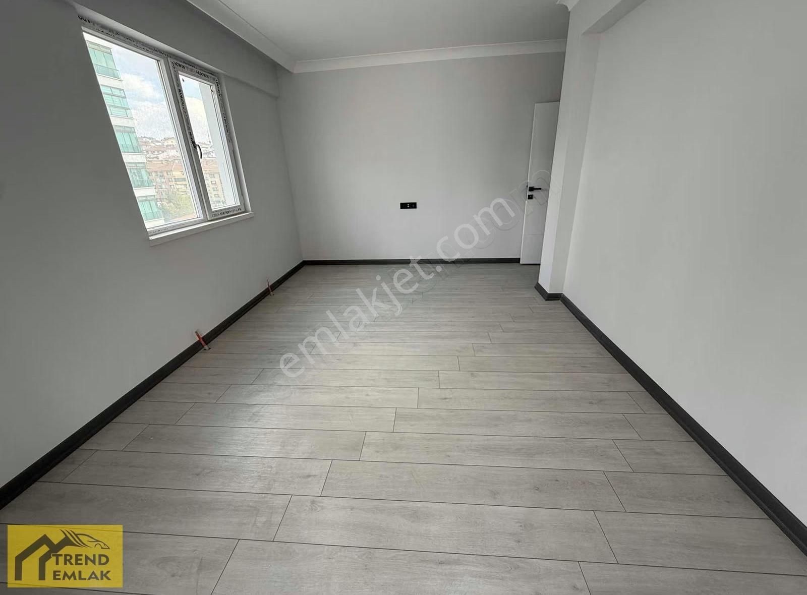 Trend'den Cadde Üzeri 2.kat Ön Cephe Çift Banyo Sınırsız Kredi** - Görsel 23