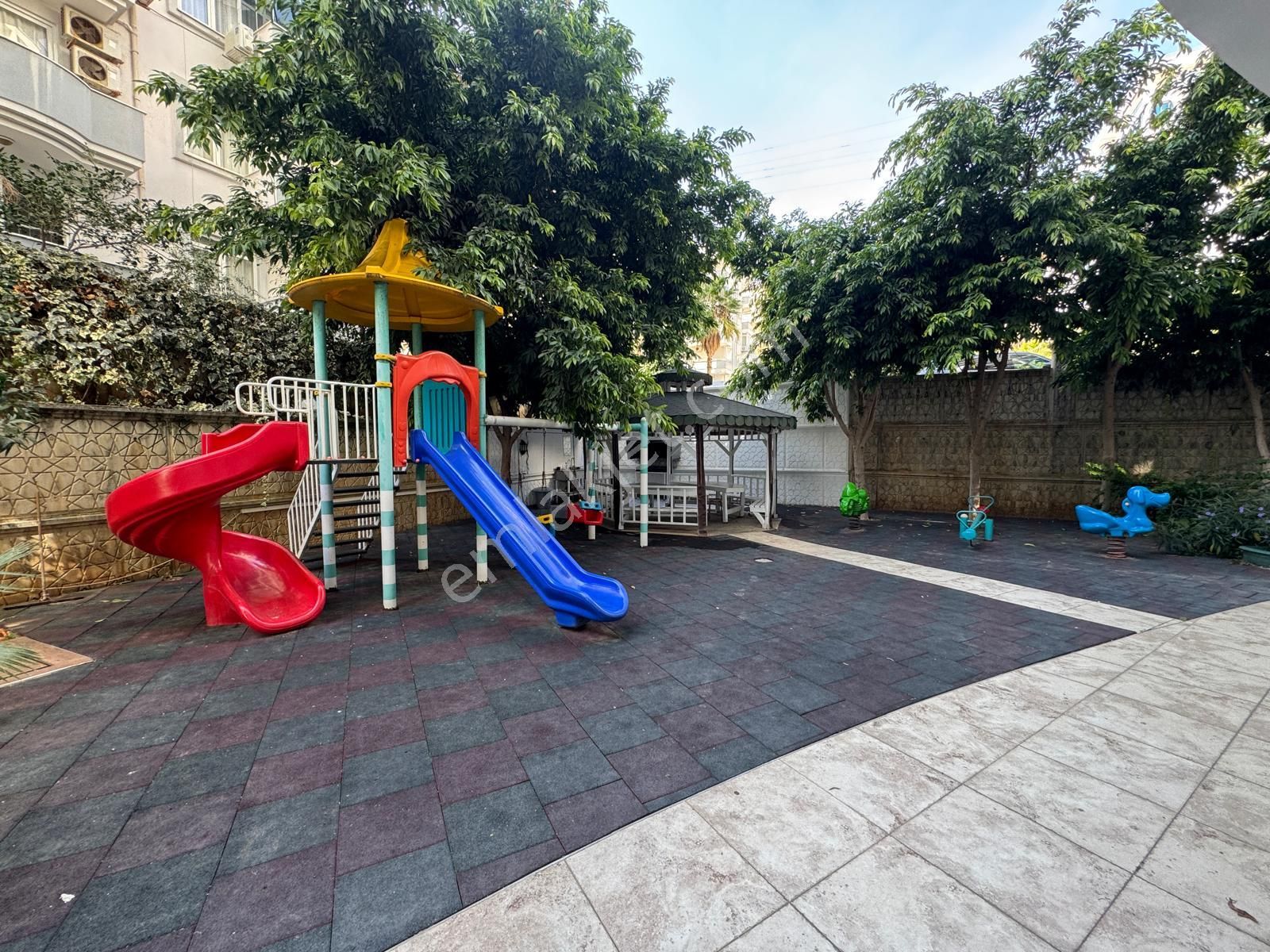 Mahmutlar'da Arakat Güney Cepheli Full Aktiviteli Eşyalı 1+1 - Görsel 25
