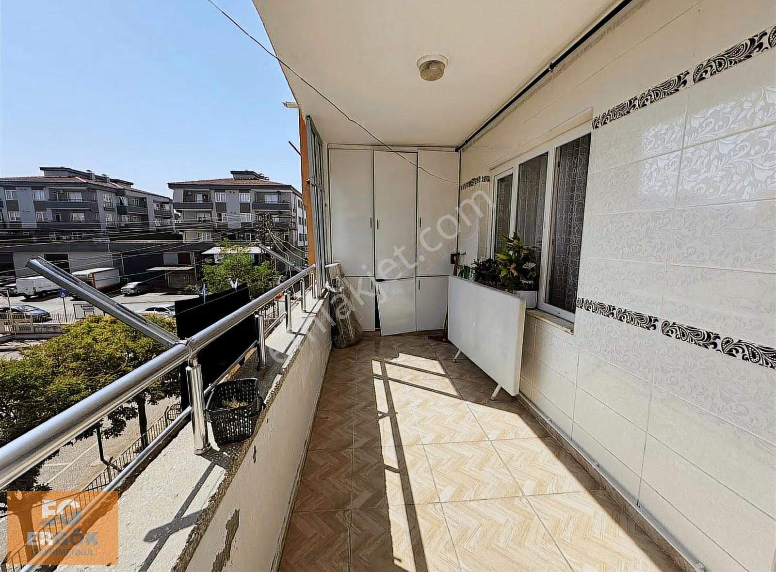 75 Mah 3 Katlı Bakımlı Satılık Müstakil Ev - Görsel 18