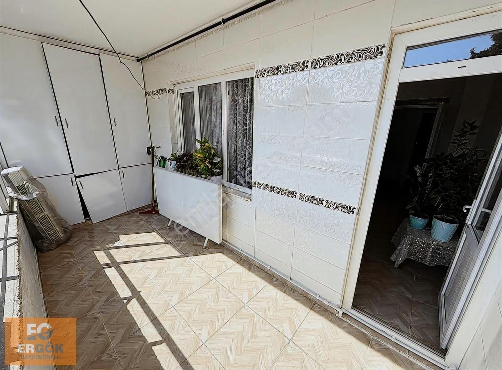 75 Mah 3 Katlı Bakımlı Satılık Müstakil Ev - Görsel 12