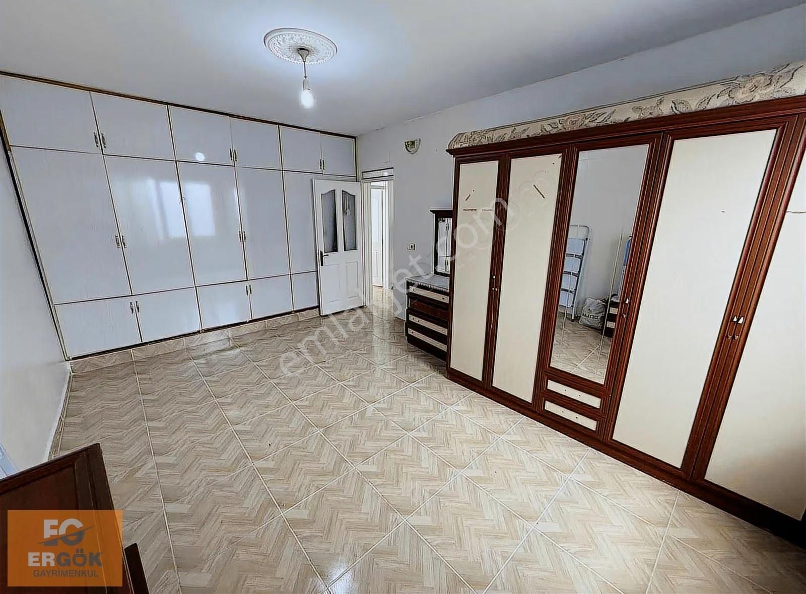 75 Mah 3 Katlı Bakımlı Satılık Müstakil Ev - Görsel 20