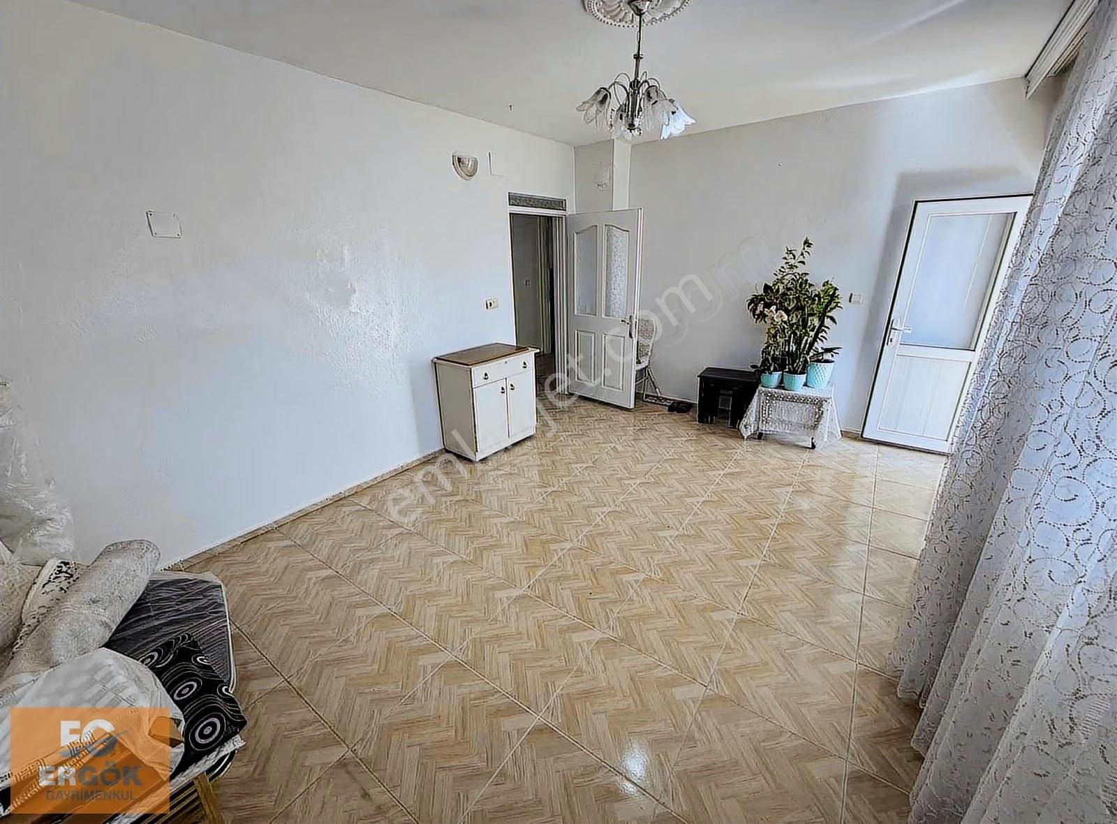 75 Mah 3 Katlı Bakımlı Satılık Müstakil Ev - Görsel 13