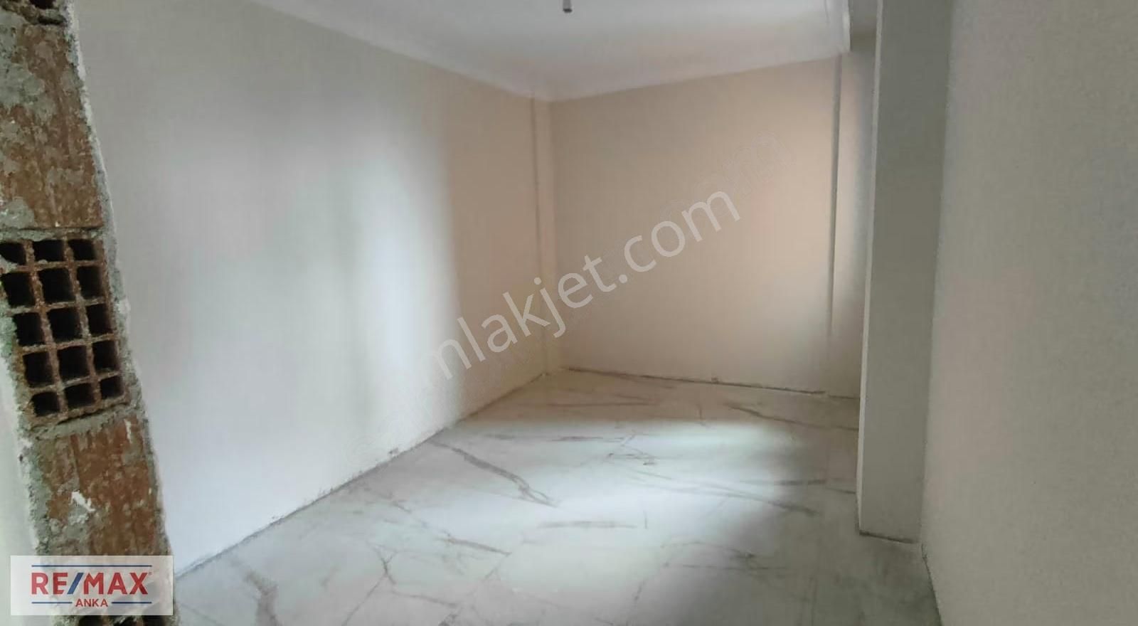 Remax Anka'dan Deniz Manzaralı Satılık 3+1 Dubleks Daireler - Görsel 22