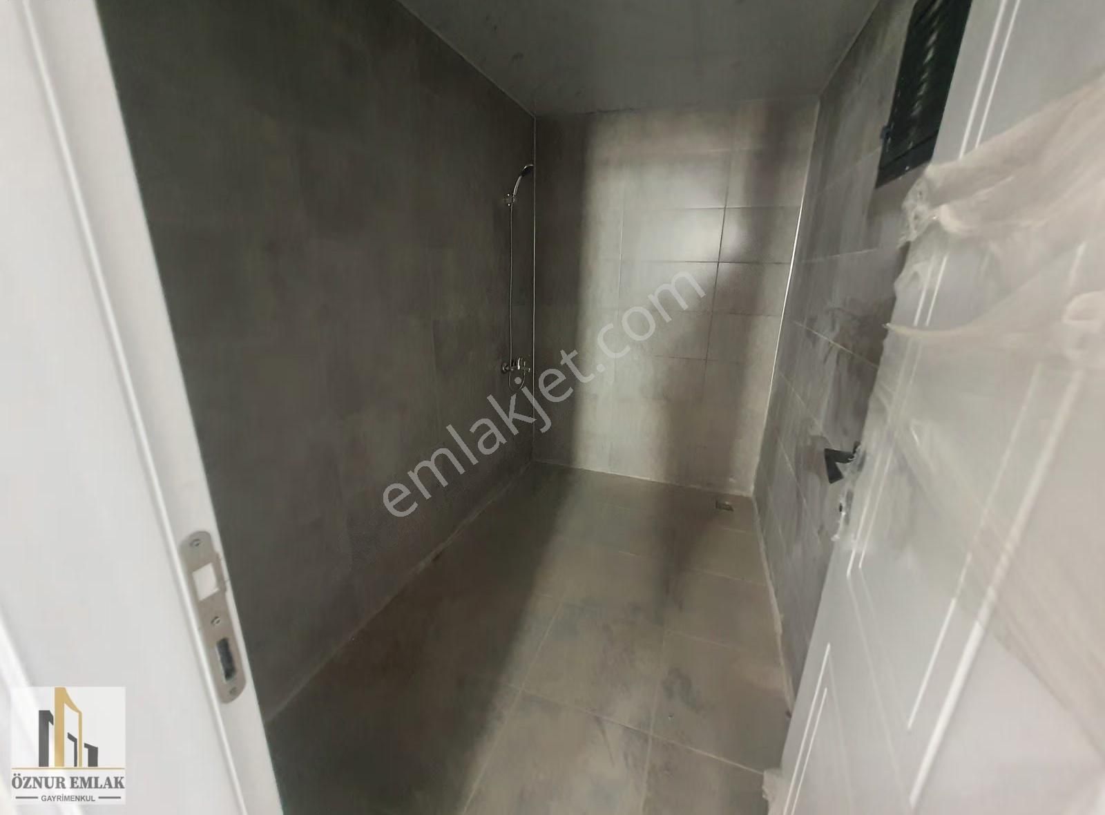 Öznur Emlak'tan Akbayırda Satılık 3+1 Lüks Sıfır Daire - Görsel 15
