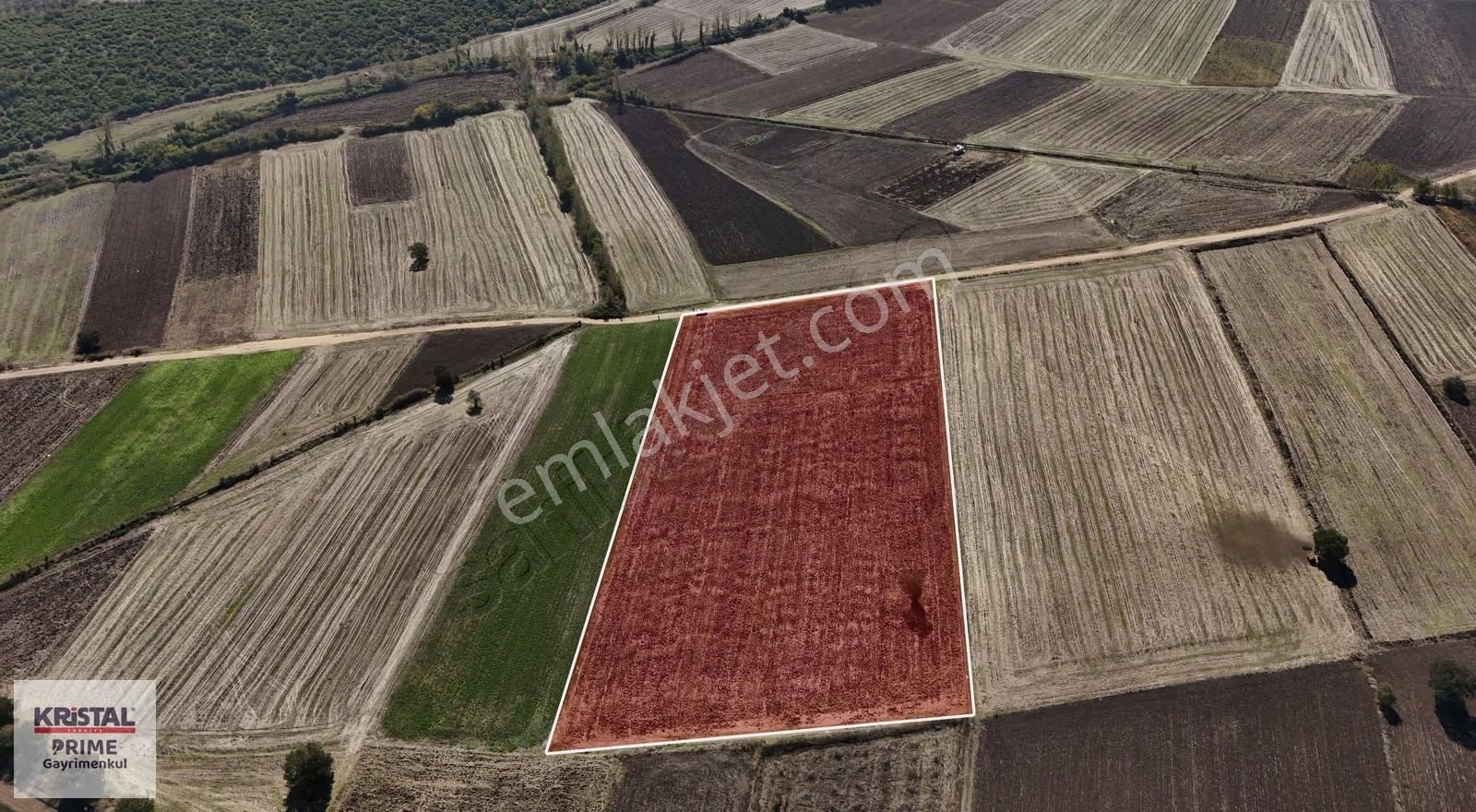 Başköy Mahallesinde 21.600 M2 Satılık Tarla - Görsel 7