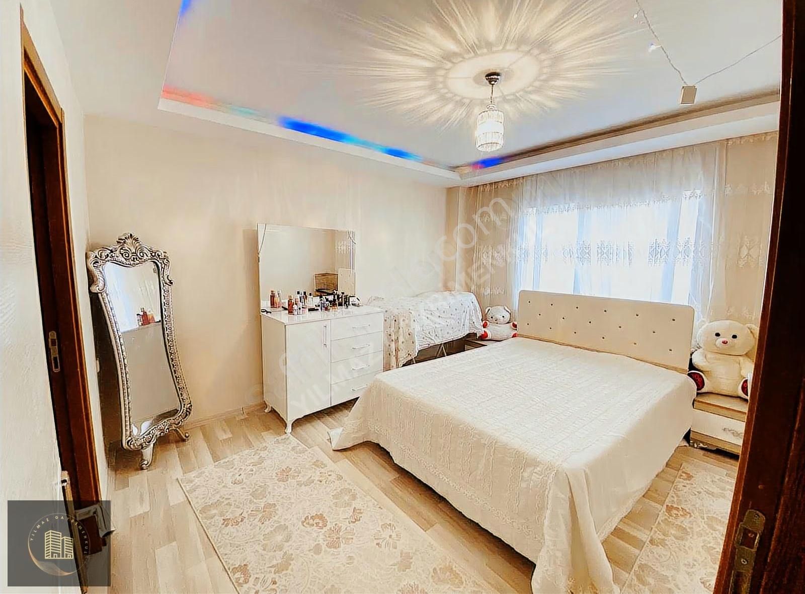 Yılmazdan İncirlik Kemalpaşada Satılık 3+1 K.mtfk İskanlı - Görsel 11