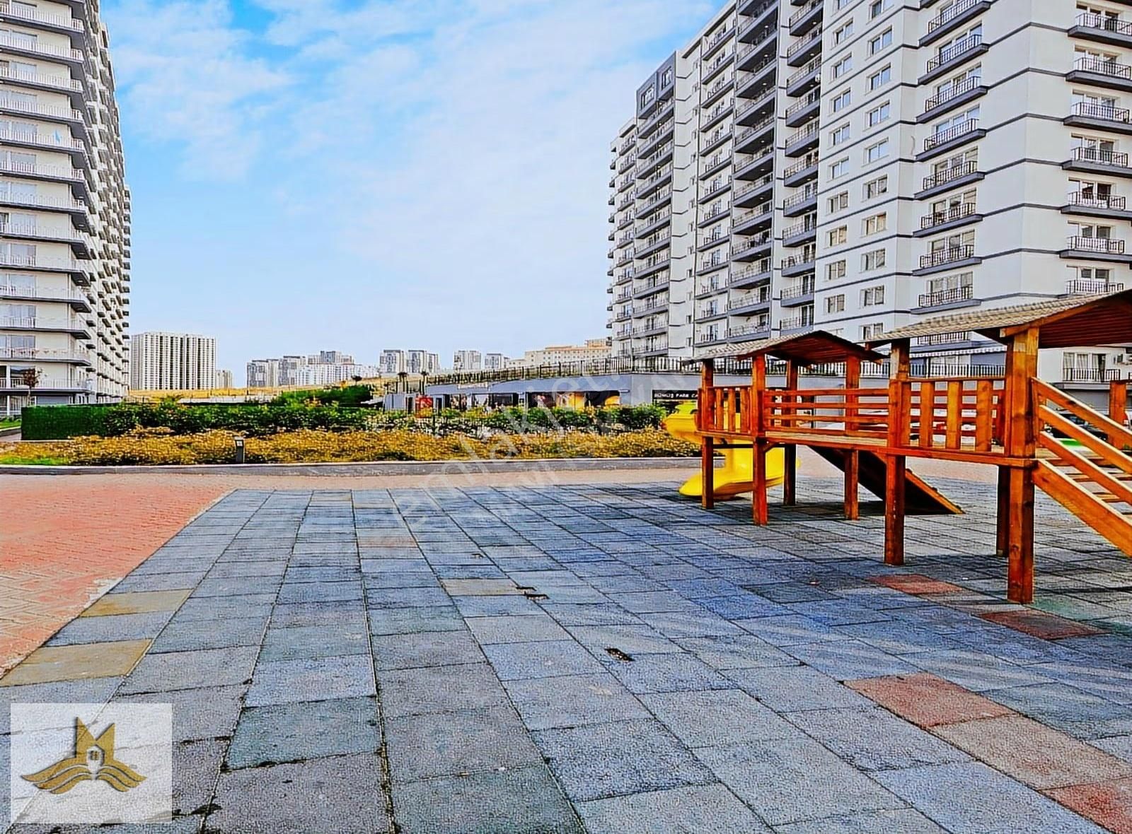 Mavi Işık'dan Metrobüse Yakın Site İçinde 1+1 Satılık Daire !! - Görsel 18