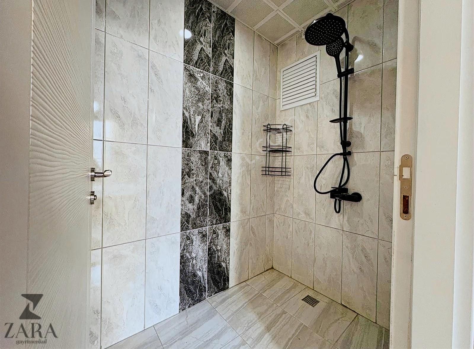 ▄zara▄kaçırılmaz Fırsat! Cadde Üzeri Lüks Sitede 3+1 140m² Daire - Görsel 15