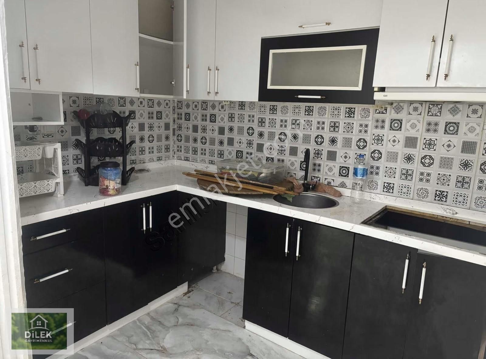 Maslak Cesme Cad Üzerinde Satilik Hisseli Daıre Caddeye Yakın - Görsel 16