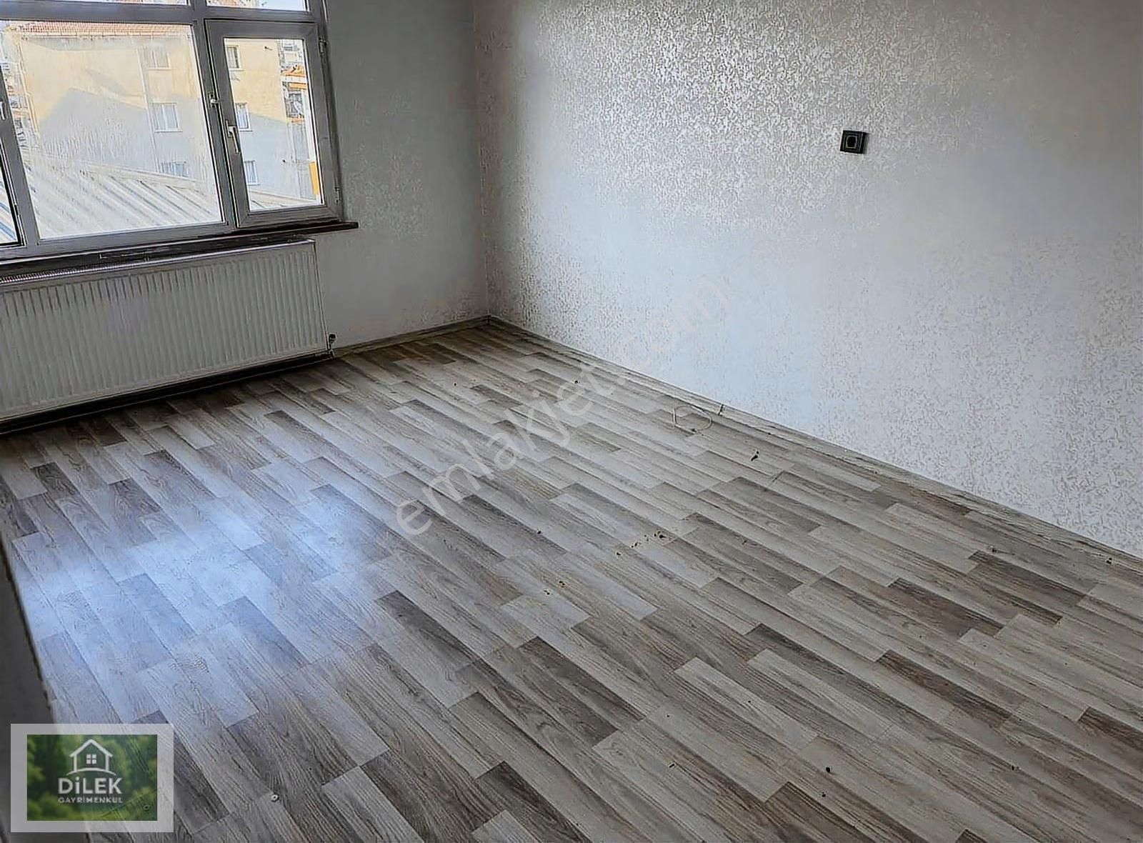 Maslak Cesme Cad Üzerinde Satilik Hisseli Daıre Caddeye Yakın - Görsel 33