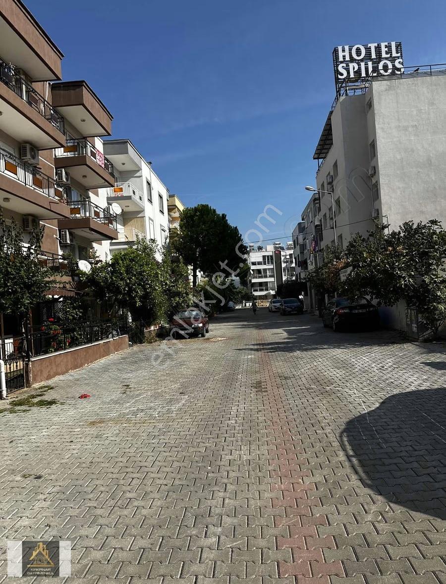 Gümüldür Plajı Ve Gece Pazarı Yakını Çift Balkonlu Daire 2+1 - Görsel 15