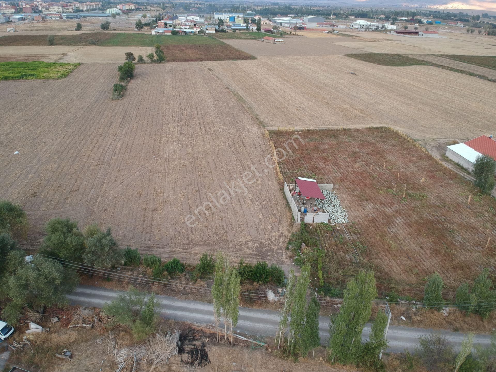 İlbey // Karayer Mevkiinde 4.837,45 M² Kuyulu Tarla - Görsel 16