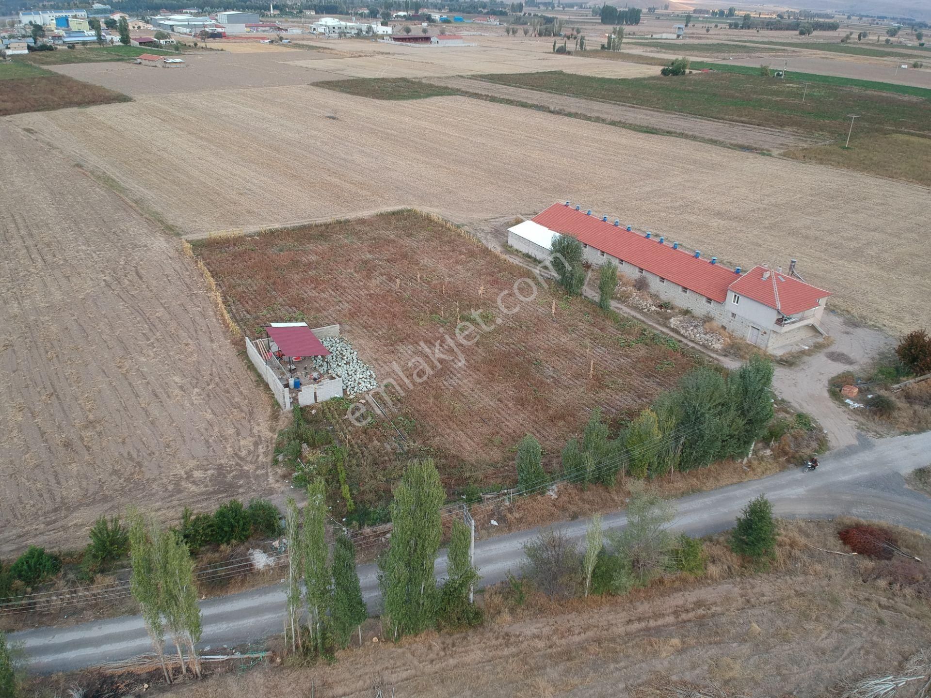 İlbey // Karayer Mevkiinde 4.837,45 M² Kuyulu Tarla - Görsel 17