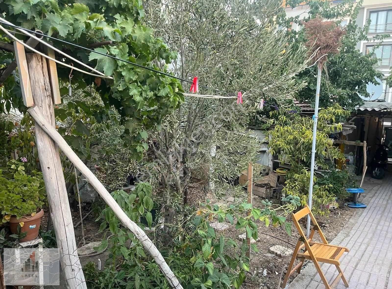 Manisa Akhisar Hürriyet Mahallesi'nde Satılık Arsa