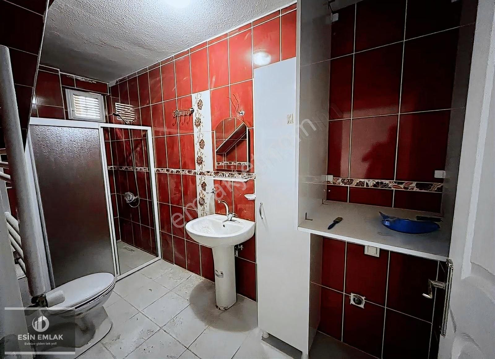 Osman Gazi Mah Balkonlu Geniş Marmaray'a Yakın Temiz 3+1 Daire - Görsel 20