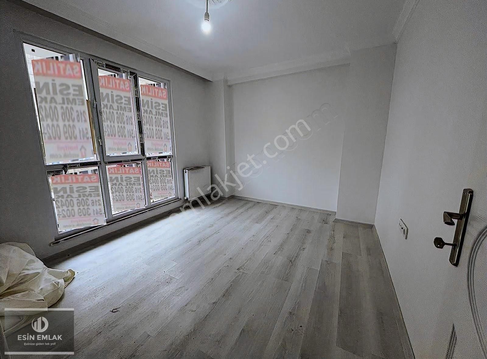 Osman Gazi Mah Balkonlu Geniş Marmaray'a Yakın Temiz 3+1 Daire - Görsel 3