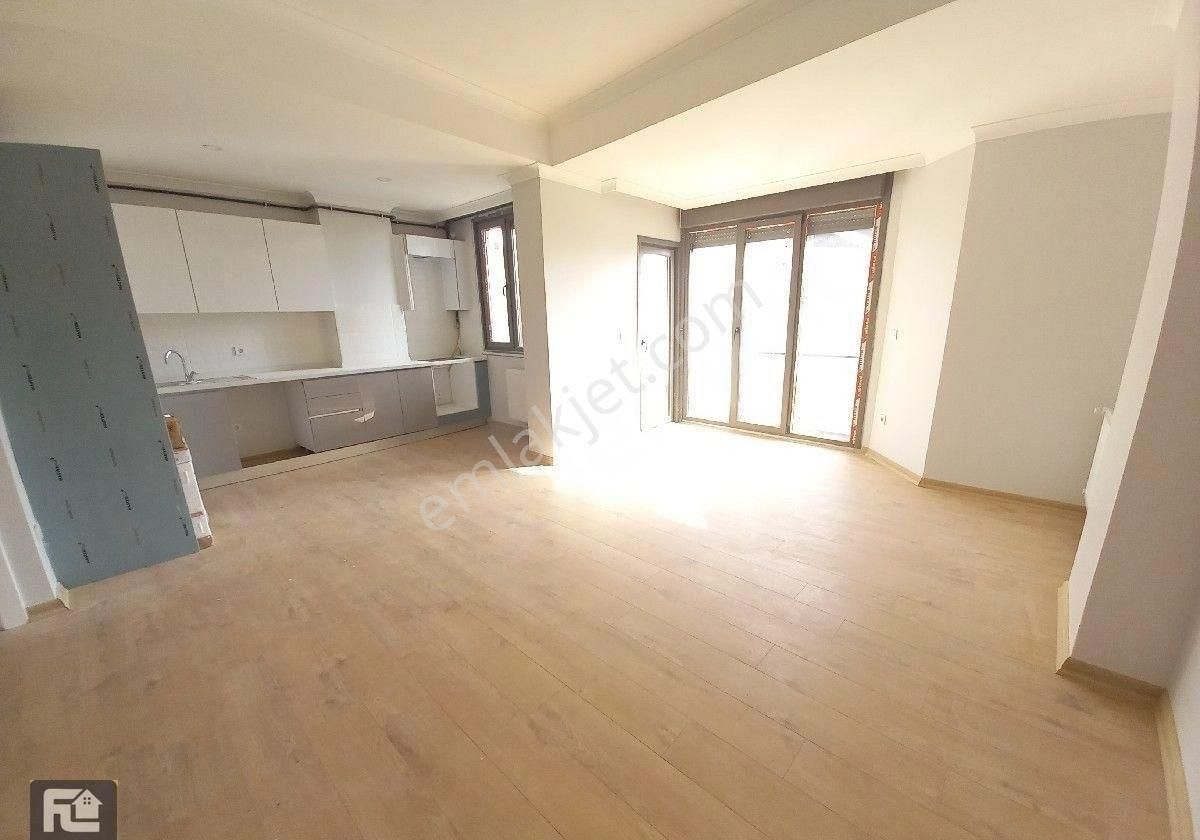 Fl Emlaktan Küçükyalı Merkezde Sitede Otoparklı 2+1 Sıfır Dubleks - Görsel 15