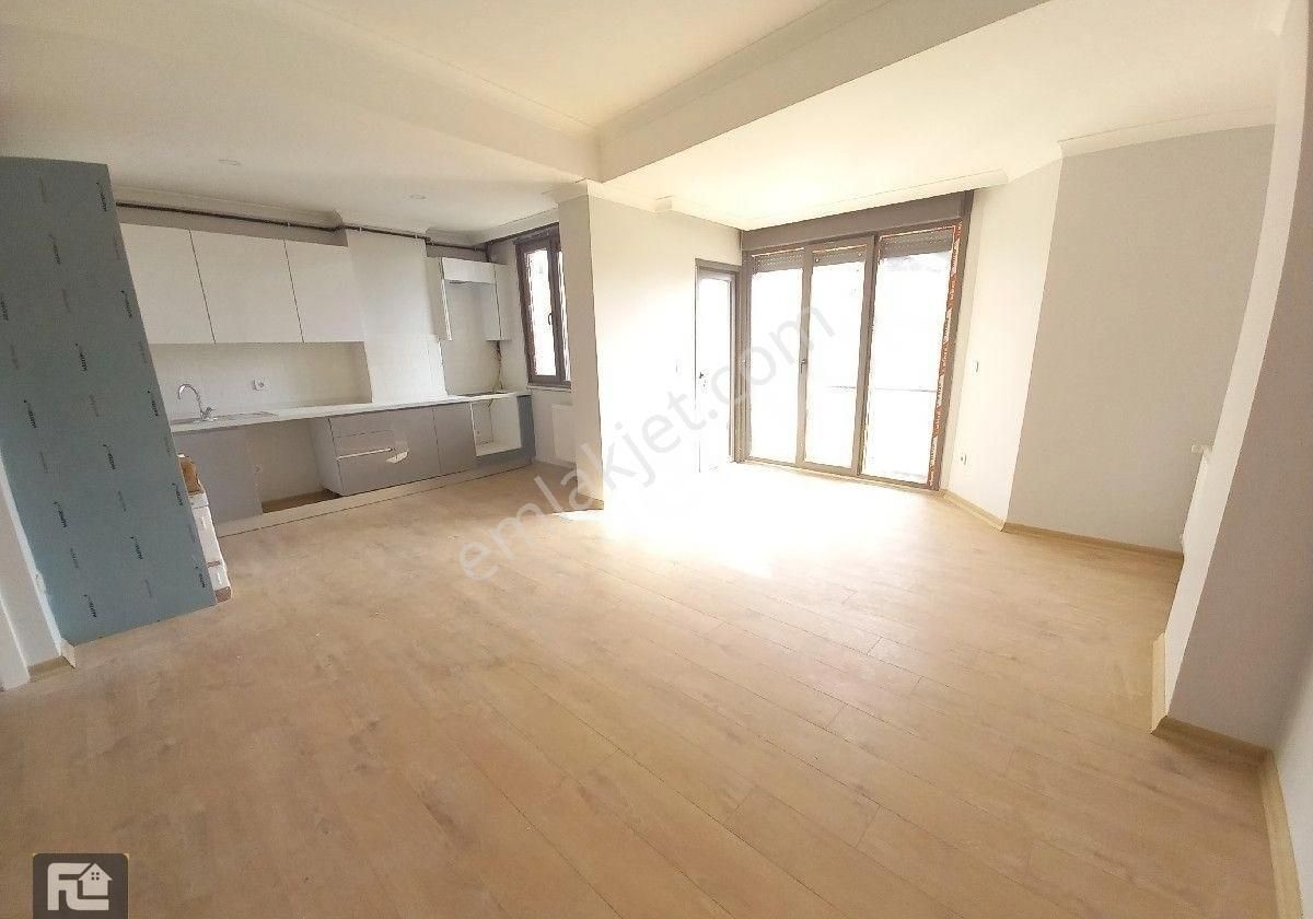 Fl Emlaktan Küçükyalı Merkezde Sitede Otoparklı 2+1 Sıfır Dubleks - Görsel 10