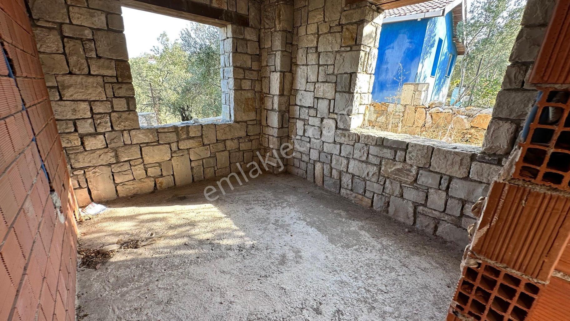 Çok Acill Sahibinden Satılık Urla Taşı Ev Ve Bahçe - Görsel 14