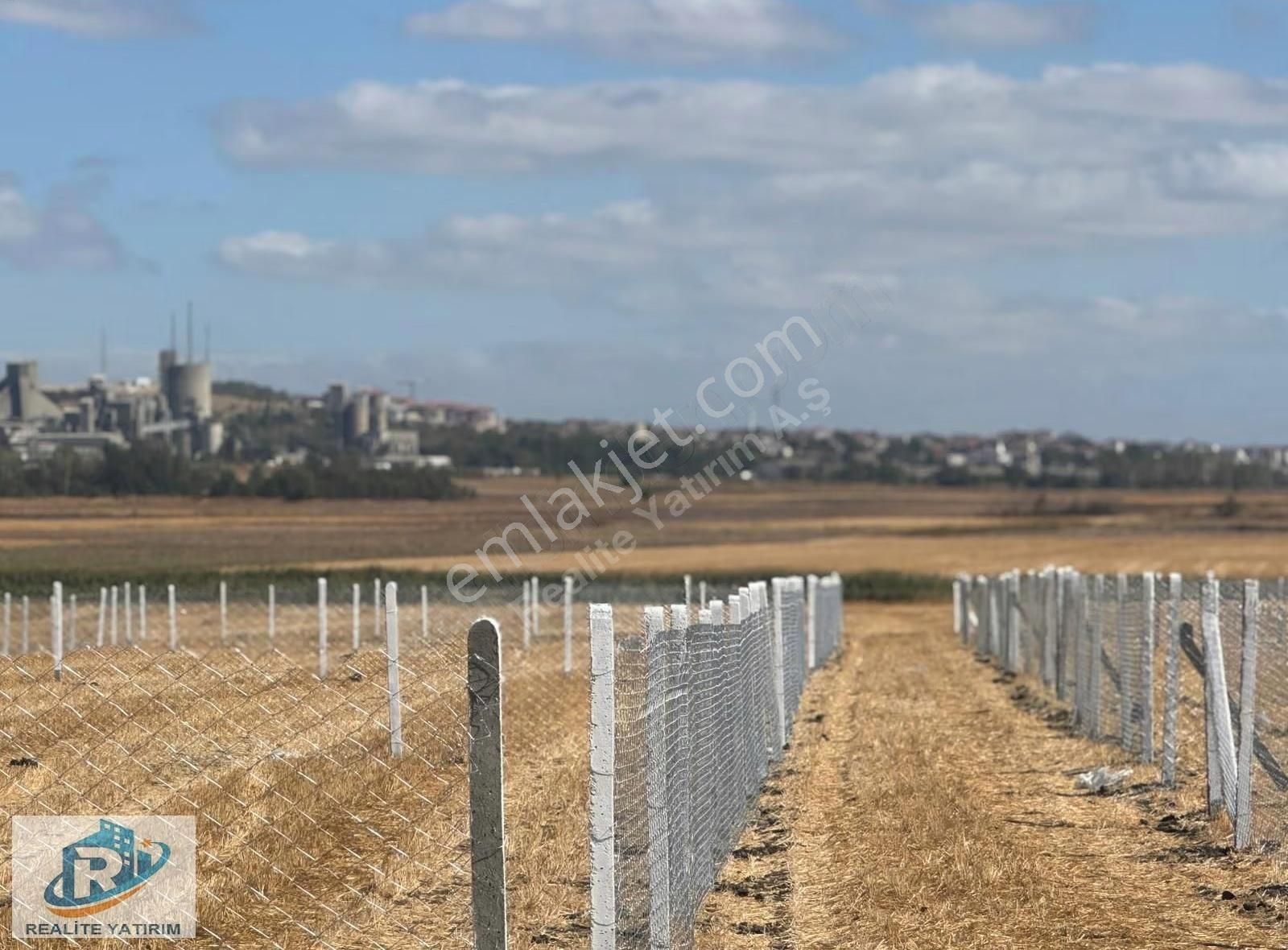 Yeni Lojistik Merkezine Komşu Parseller