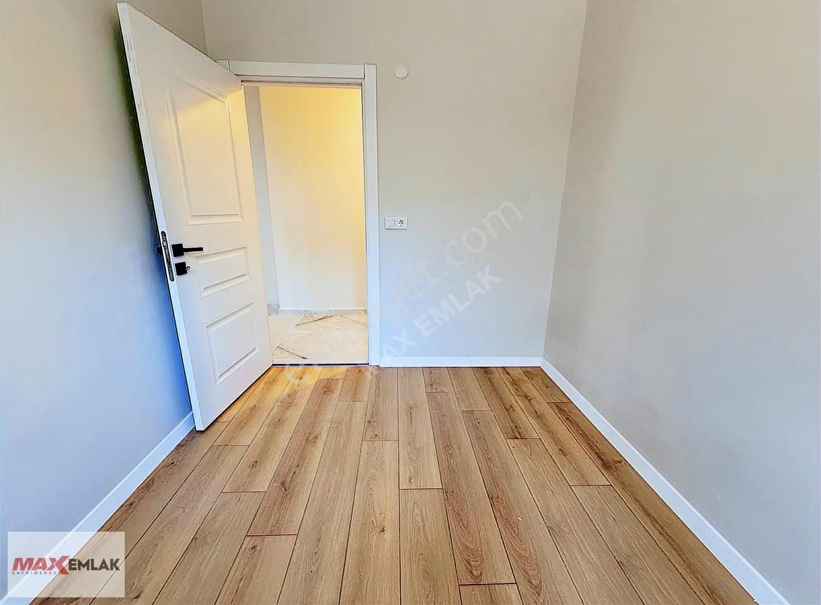 Bağlarbaşı Mahallesinde Satılık Krediye Uygun Sıfır 3+1 Daire - Görsel 4