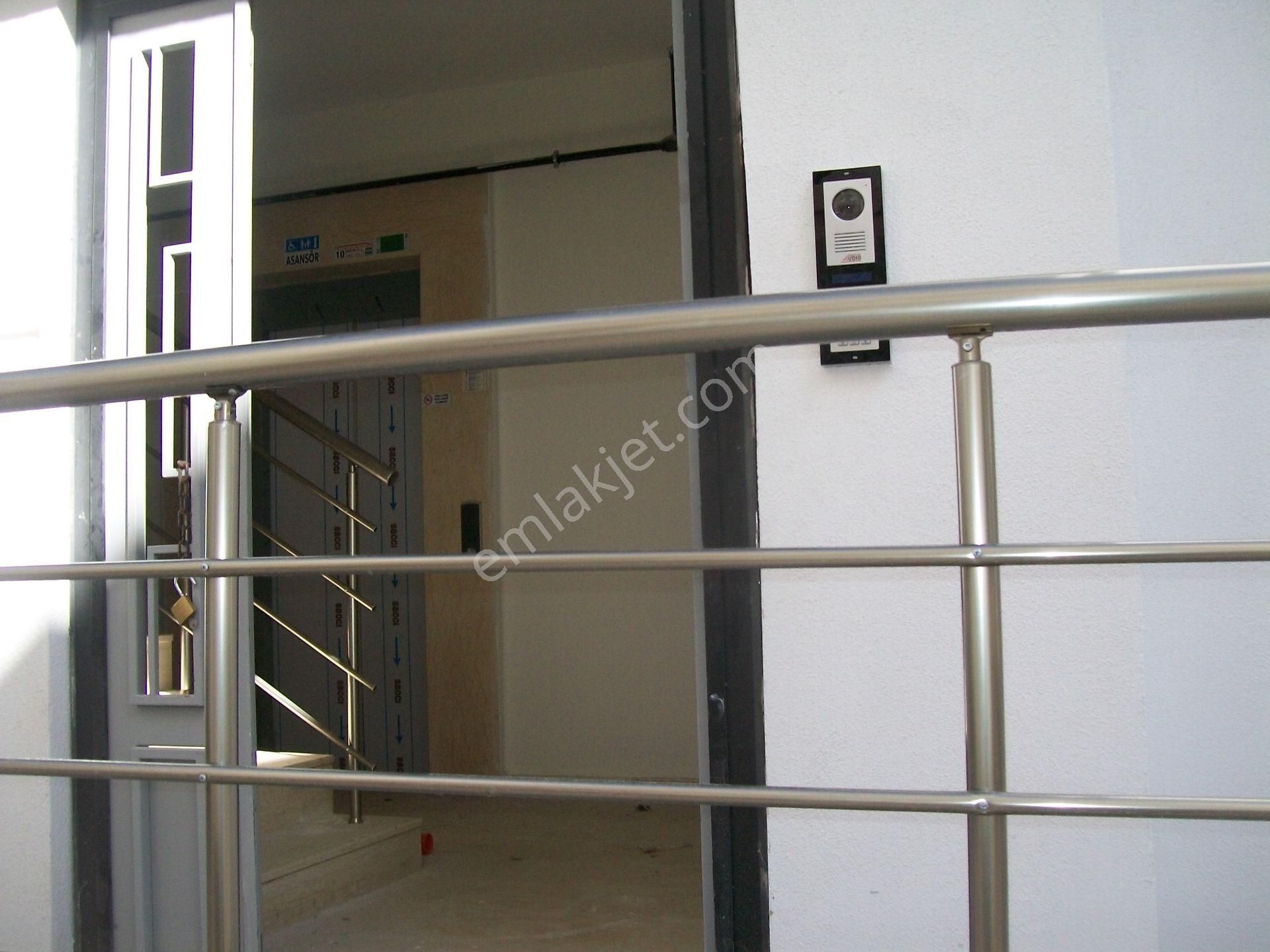 Hacı Mustafa Mah. Meteroloji Yanında (1+1) Ve (2+0) Kiralık Ve Satılık Daireler - Görsel 2